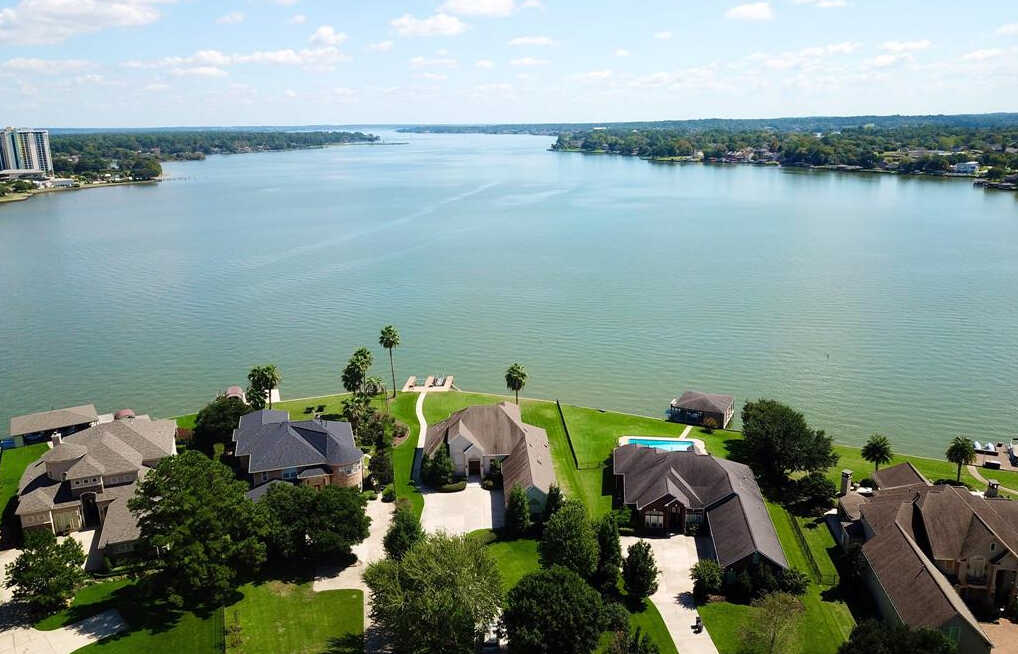 Lake Conroe Houston Texas